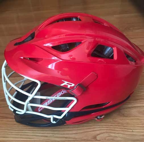 Cascade R Lacrosse Helmet