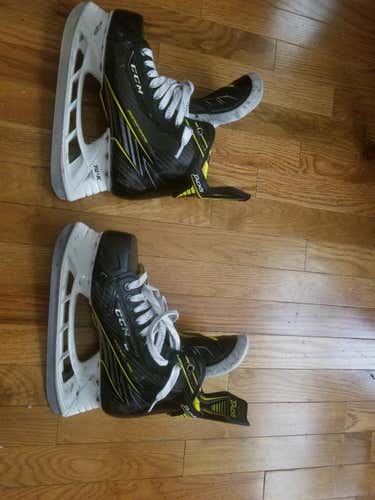 CCM Super Tacks Skates skates