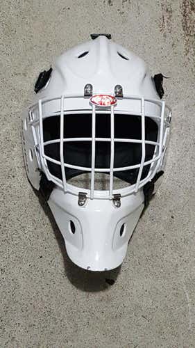 Bauer Profile 940 Goalie Mask Senior