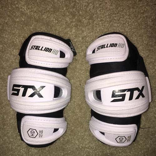 STX Stallion HD Arm Pads