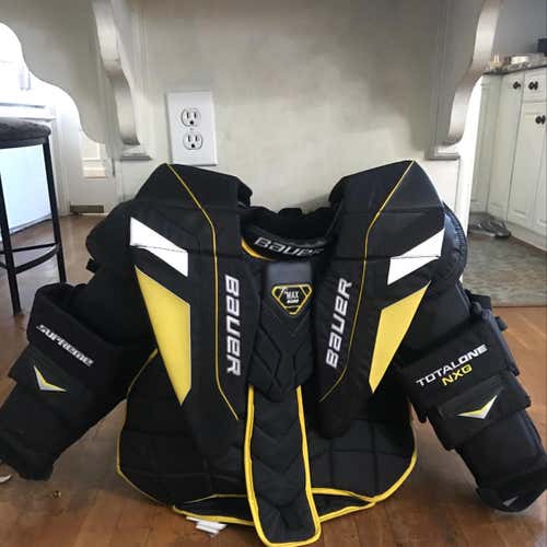 Bauer Total One NXG Goalie Chest Protector Size Senior Large