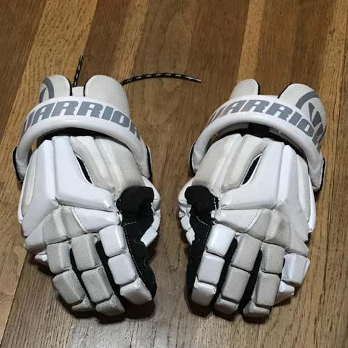 Used White Warrior Burn Lacrosse Gloves 12”