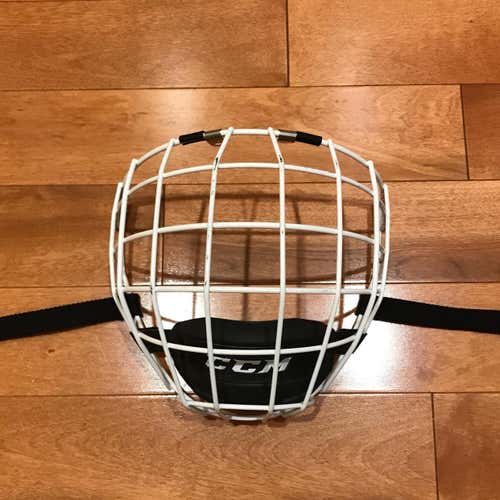 CCM FM580 White Size M