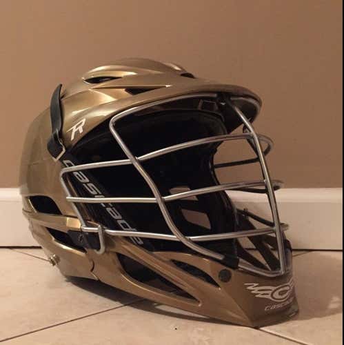BARELY USED CASCADE R !! RETAILS $249.99+ !! GOLD !!