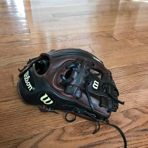 Wilson Glove Of The Month December 2014 DP15 11.75”