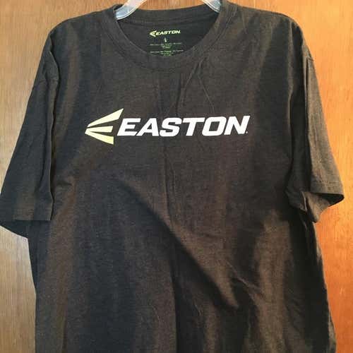 2 Easton Hockey T-shirt’s