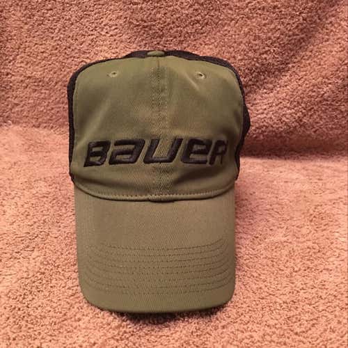 Bauer Hockey Hat Soft Mesh Back Large