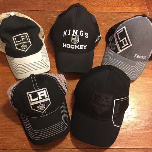 Lot Of 5 LA Kings Hats-Like New Condition
