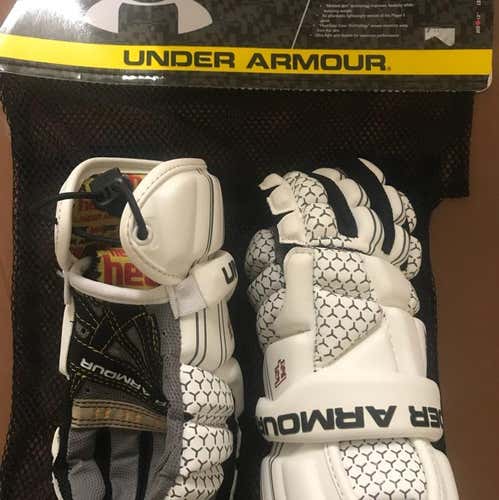 Under Armour Gloves Size 12
