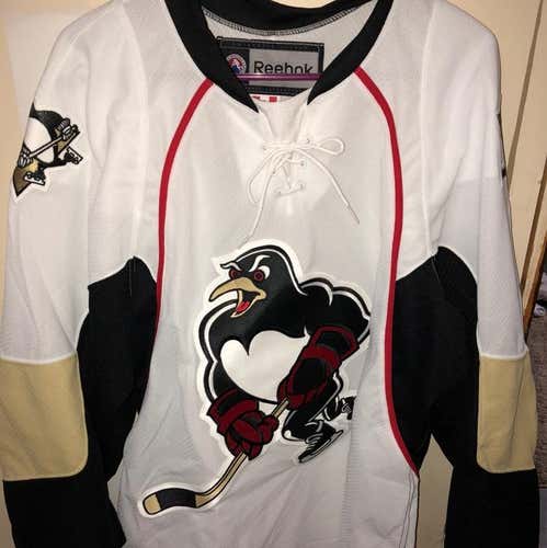 Pro Stock Wilkes-Barre Scranton Penguins Jersey Size 46