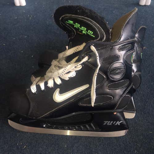 Nike Zoom Air All Black 10.5 Sr Skates