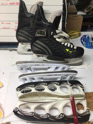 Graf G35 Skates Junior Size 5.5
