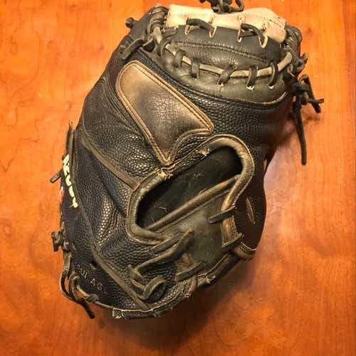 Wilson A2000 Catchers Glove. Japan Made