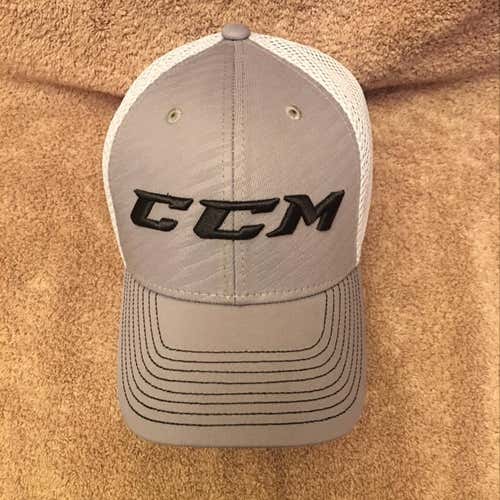 CCM Hockey Hat L/XL