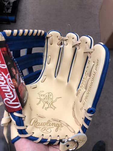 New Rawlings Heart of the Hide Glove