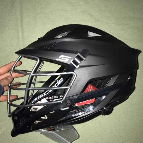 Brand New Matte Black Cascade S