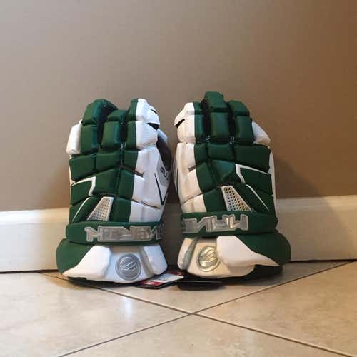 Brand New Maverik M4 Gloves (REPOST)