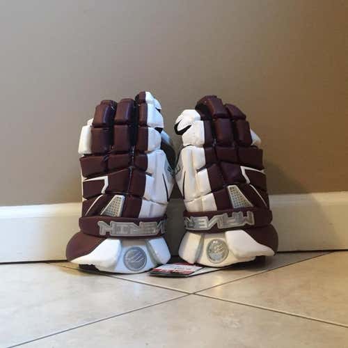 Brand New Maverik M4 Gloves
