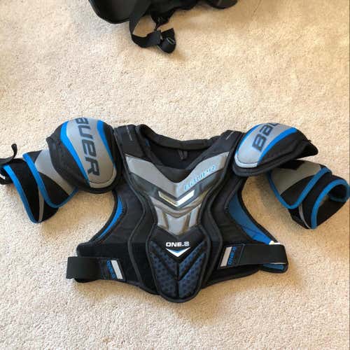 Bauer Supreme One.8 Shoulders Large