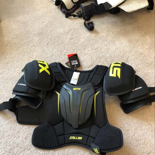 STX Stallion 300 Shoulders SR XL