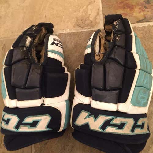 CCM U+CL 15” Hockey Gloves - Mississauga St. Mikes Majors - OHL