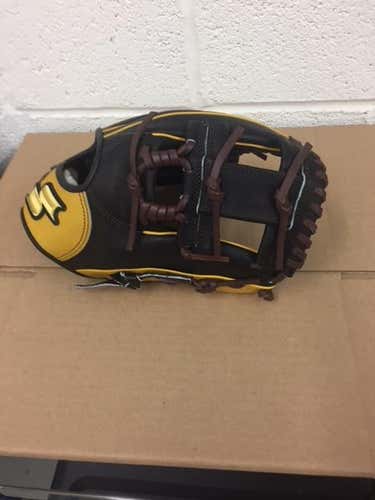 New SSK Prestige Pro Glove