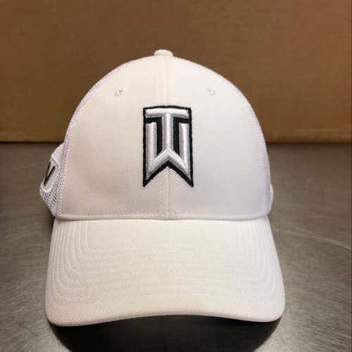 Nike Tiger Woods Flex Fit Golf Hat
