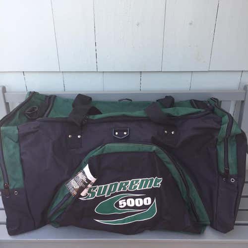 New Bauer Supreme 5000  Large Hockey Bag