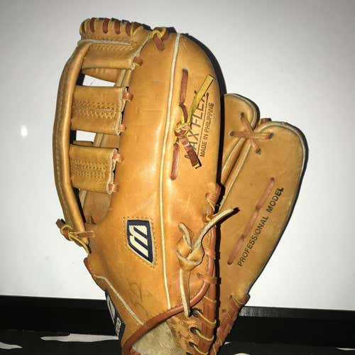Mizuno MM1300 Profesional Model Baseball/Softball Glove