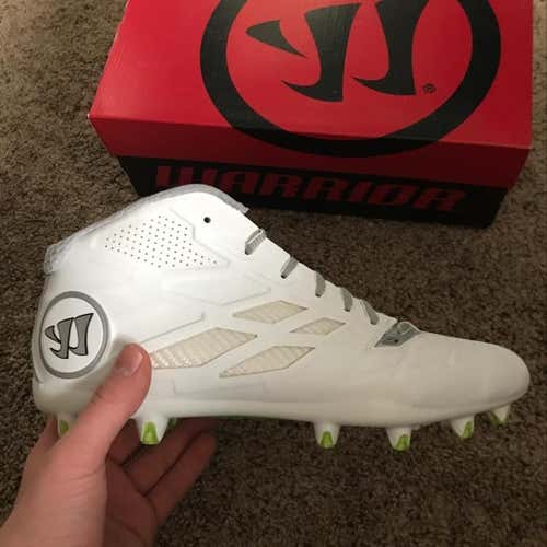 Brand New Warrior Burn 8 Cleats