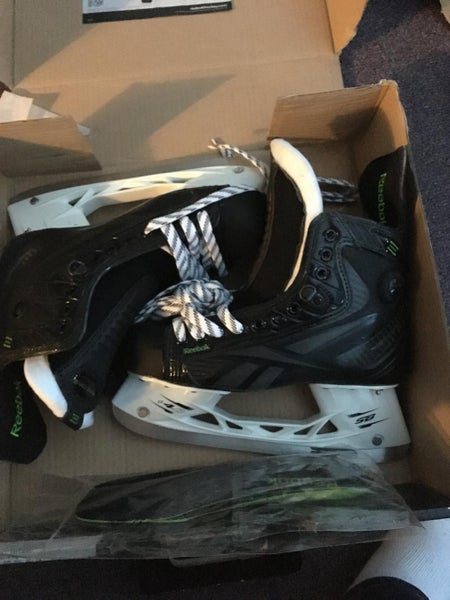 New Reebok RibCor 50K Pump Skates Senior Size 7