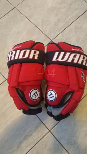 New Warrior AX1 Adam Henrique pro stock gloves, 14"