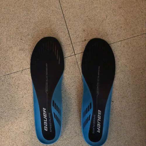 NEW Speed Plates Size 7.5