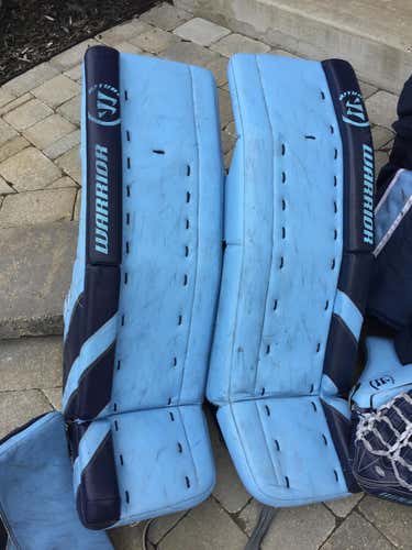 UMAINE BABY & NAVY BLUE 35+2" WARRIOR PRO CUSTOM - Goalie Equipment Full Set