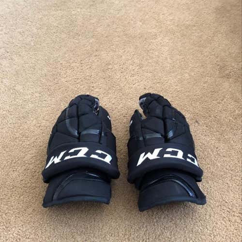 CCM Pro Gloves