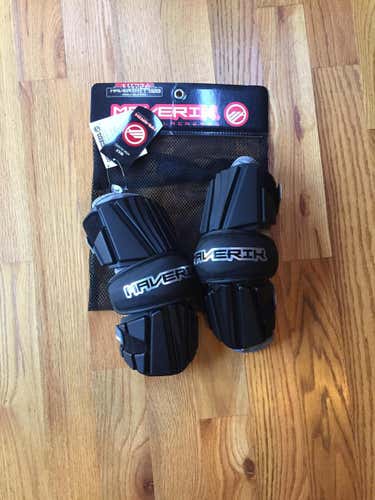 New Maverik Max Arm Guards size Large