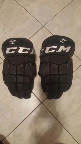 New CCM Tavares HG55, all black, silky palms