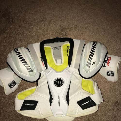 Warrior Dynasty HD Pro Shoulder Pads