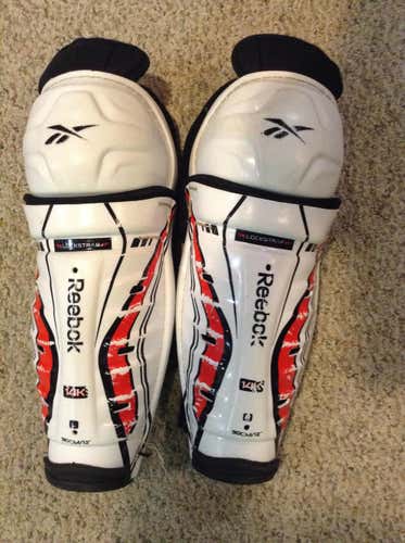 Reebok 14K Shin Pads Junior Size 12
