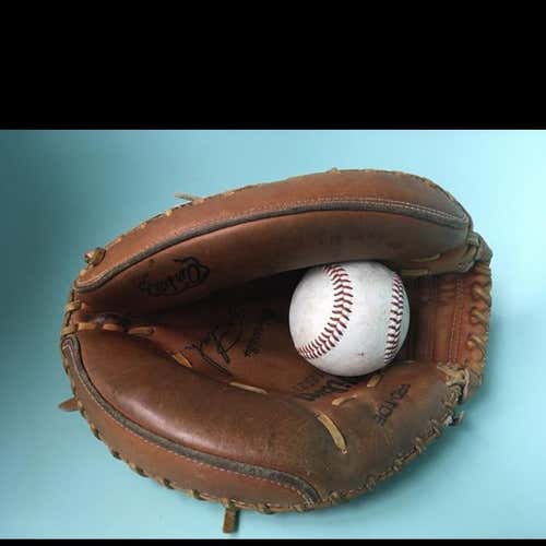 Wilson A2521 Catchers Mitt