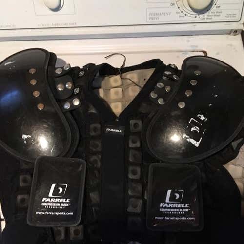 Farrell Shoulder Pads