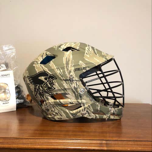 BNWT STX Stallion 650 Digi Camo XL