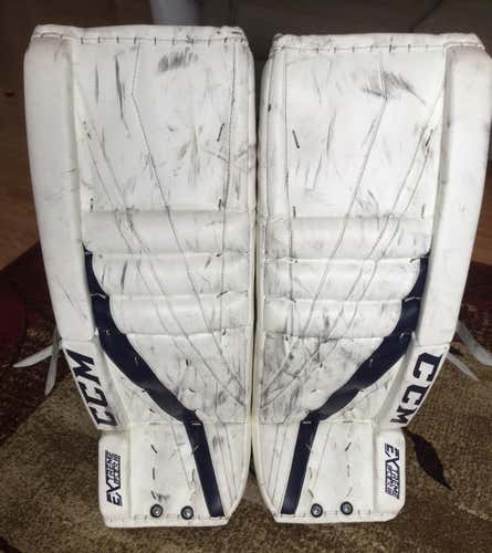 Juuse Saros Pro Return CCM Eflex 3 Goalie Pads - 33+1.5