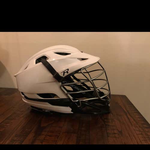 Cascade R Lacrosse Helmet | white/chrome