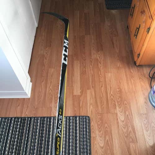 CCM Supertacks 2.0