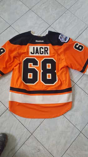 New Reebok  Jagr Flyers winter clsssic jersey, MIC, super rare