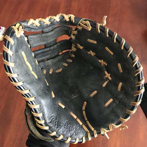 Rawlings First baseman’s Glove