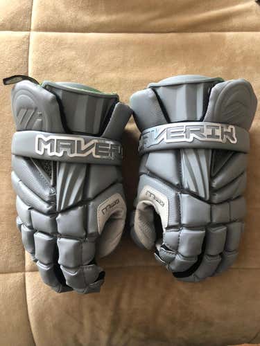 *Worn Once* Maverik Max Gloves
