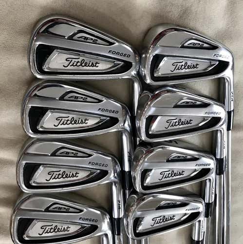 Titleist 714 AP2 Iron Set, 3-PW, RH, DG Tour Issue S400 Shafts -1/2”