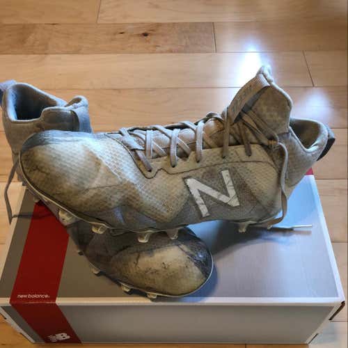 Used NB Freeze Cleats White/Gray